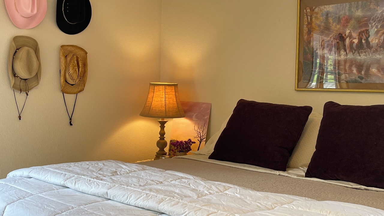 Photo of Bedroom in Grantsdale