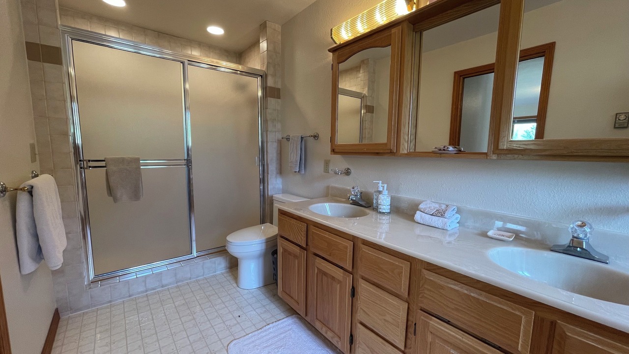 Photo of Bathroom in Grantsdale