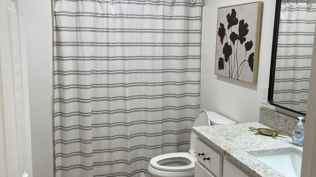 Photo of Bathroom in Kelleys Island