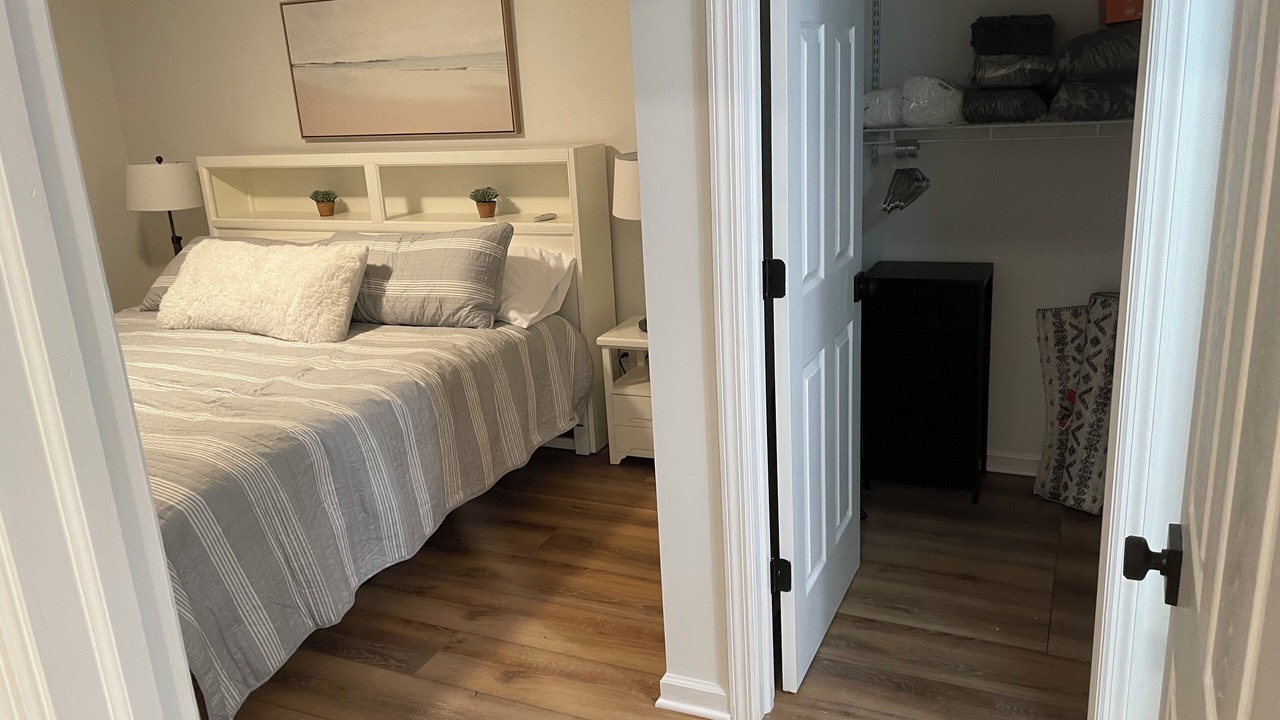 Photo of Bedroom in Kelleys Island