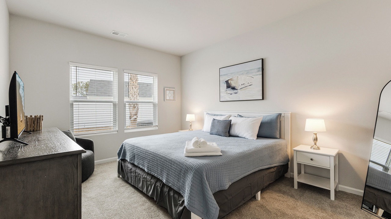 Photo of Bedroom in Ocean Isle Beach