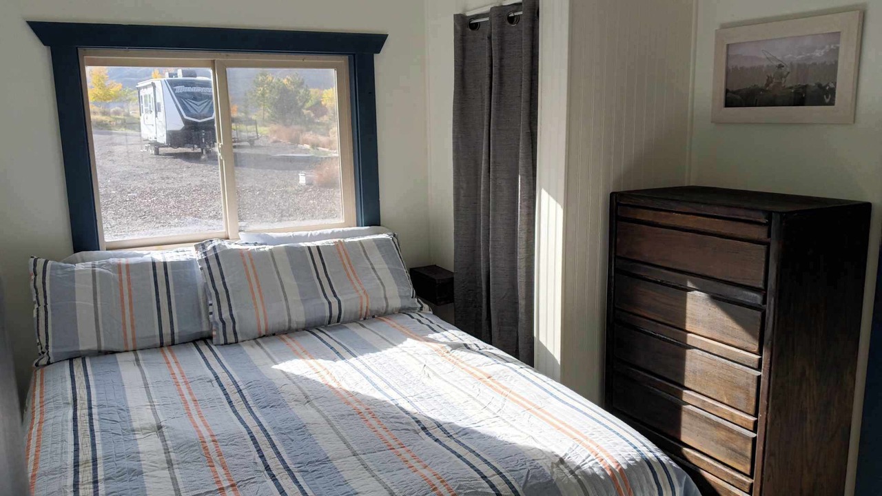 Photo of Bedroom in Custer County