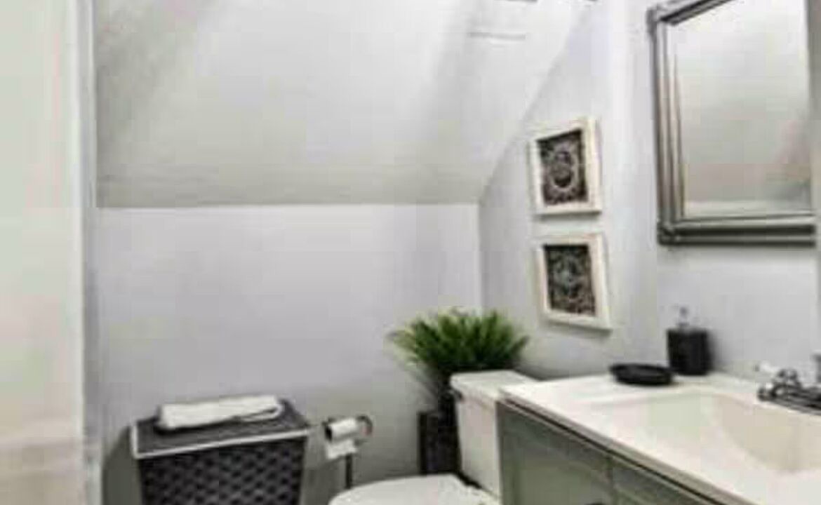 Photo of Bathroom in Ellendale