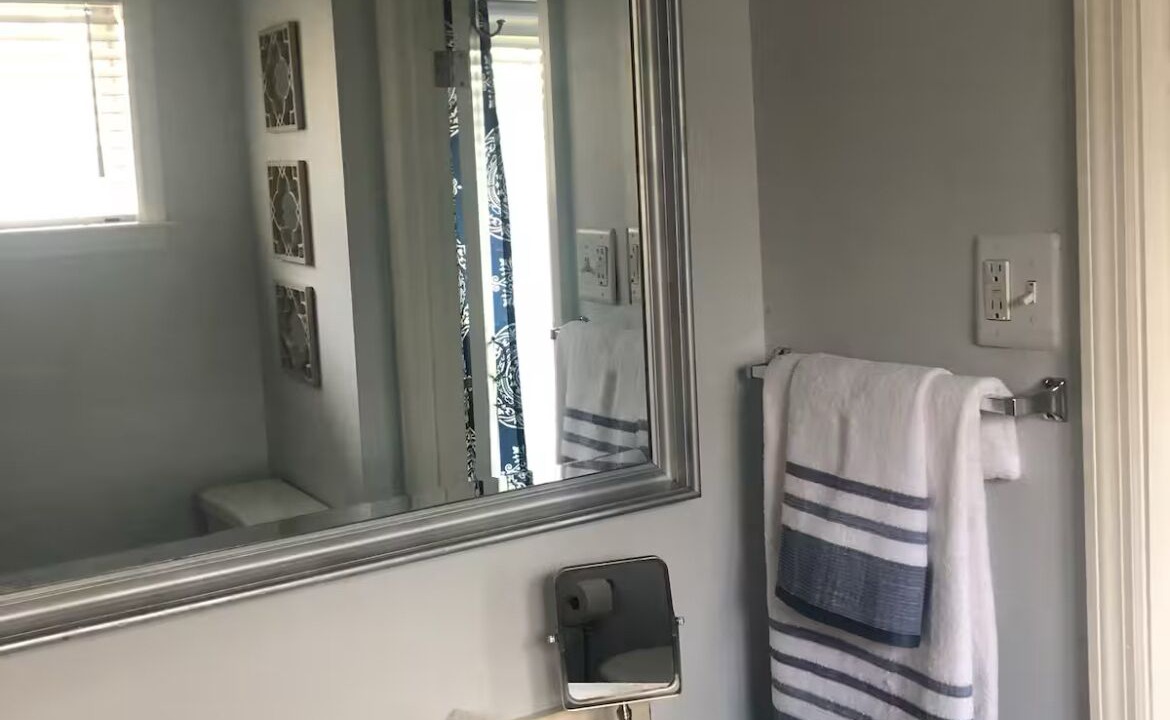 Photo of Bathroom in Ellendale