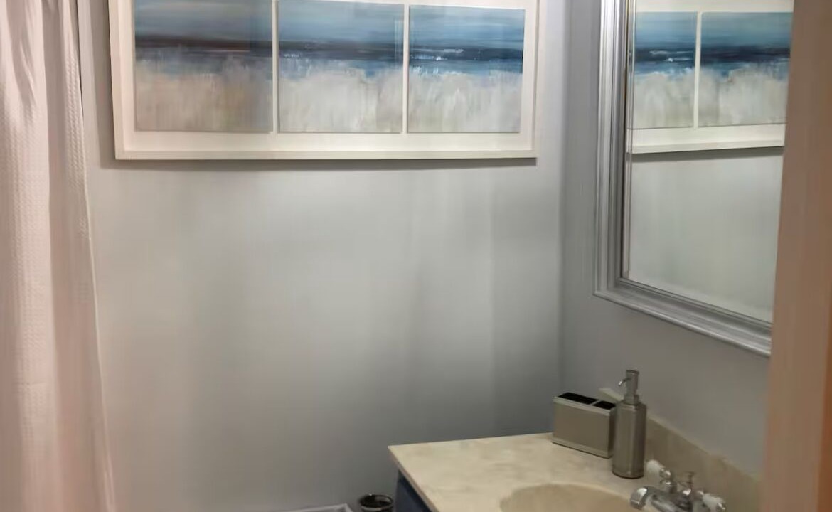Photo of Bathroom in Ellendale