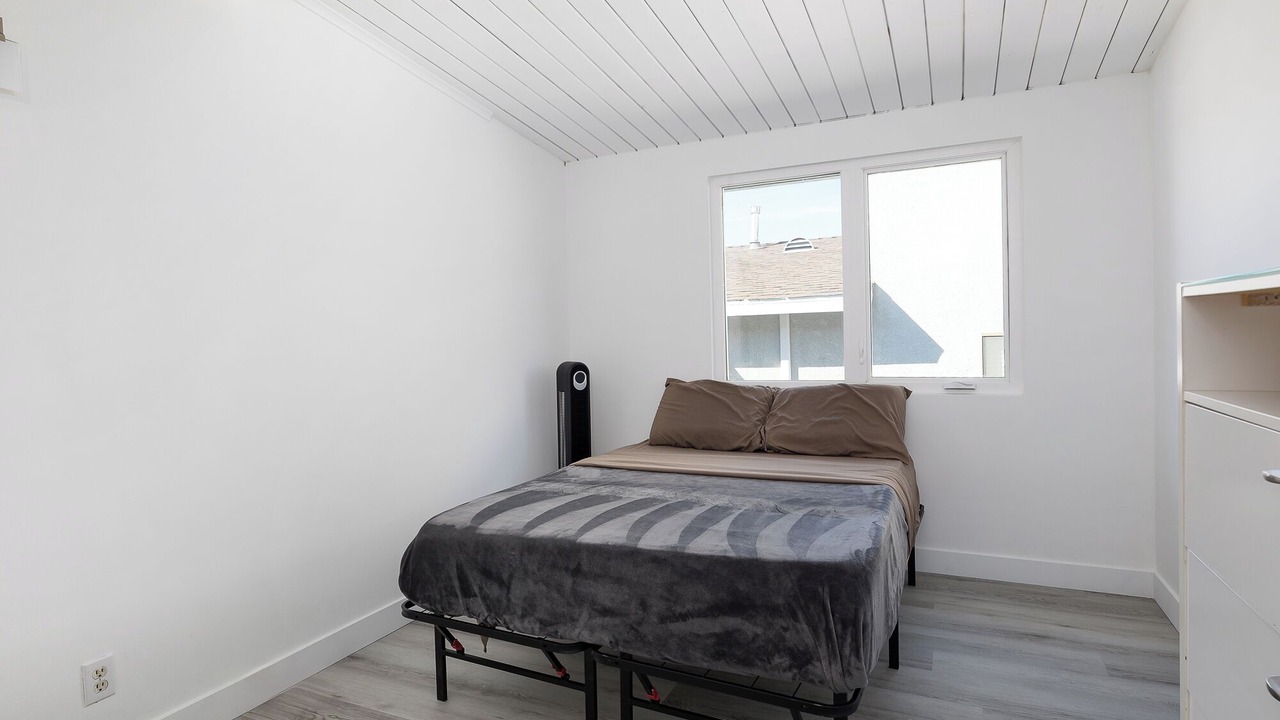 Photo of Bedroom in El Segundo