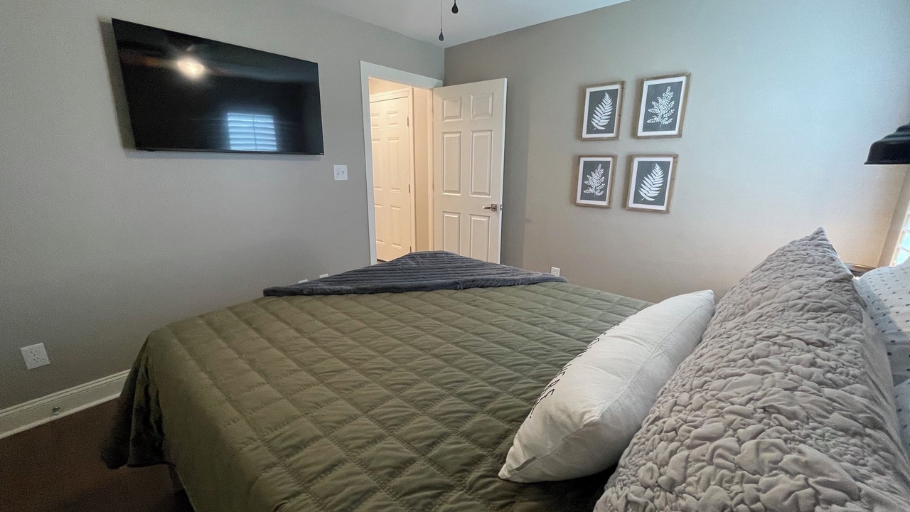 Photo of Bedroom in Driver