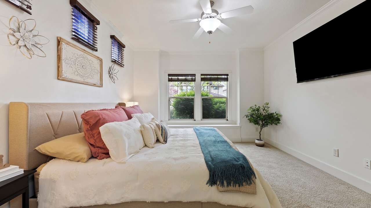 Photo of Bedroom in Eagle