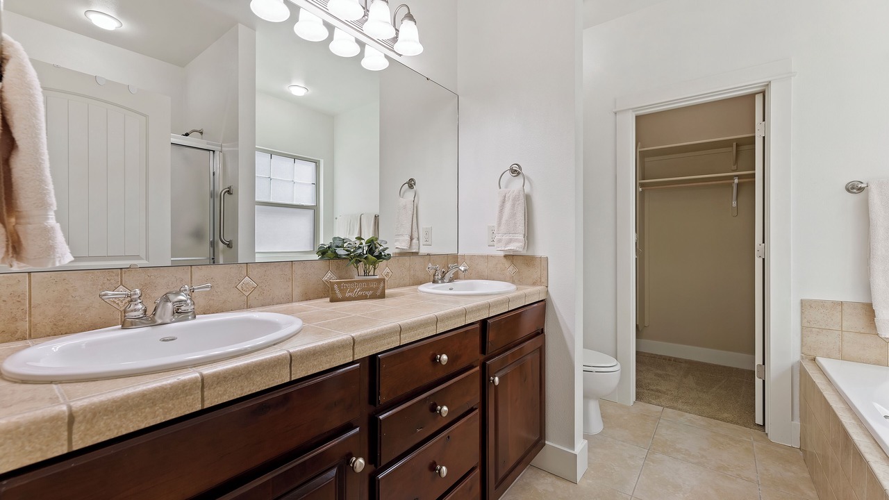 Photo of Bathroom in Eagle