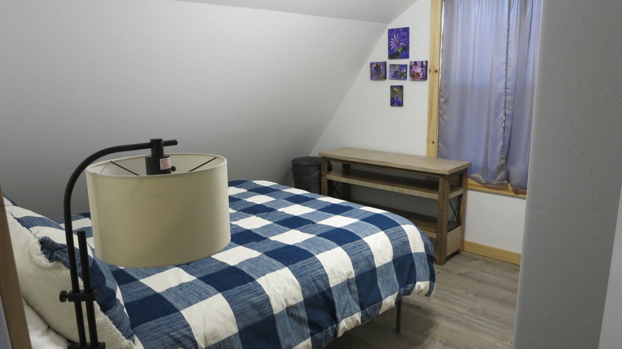 Photo of Bedroom in Lovell