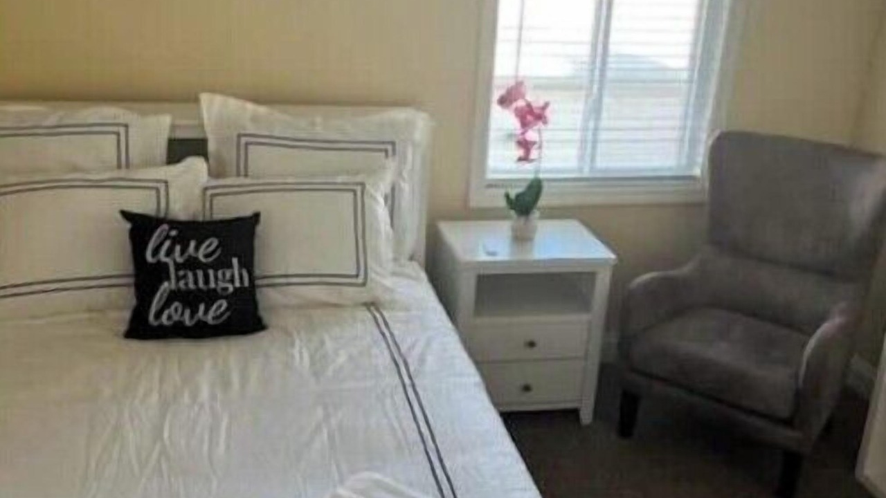 Photo of Bedroom in Mount Auburn