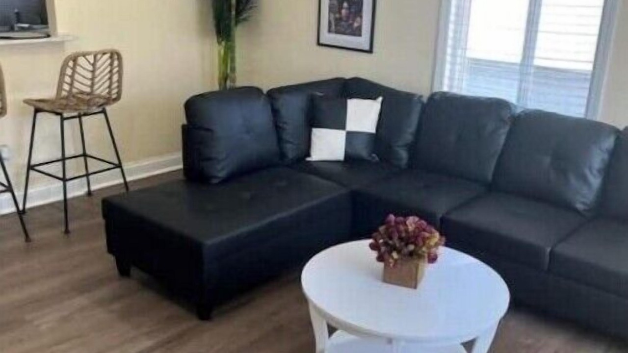 Photo of Livingroom in Mount Auburn