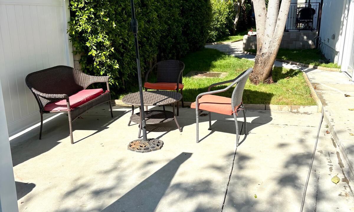 Photo of Patio Balcony in Winnetka
