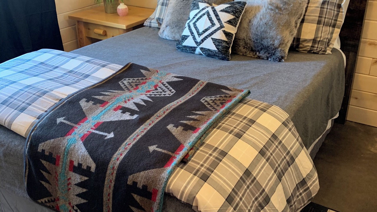 Photo of Bedroom in Island Park
