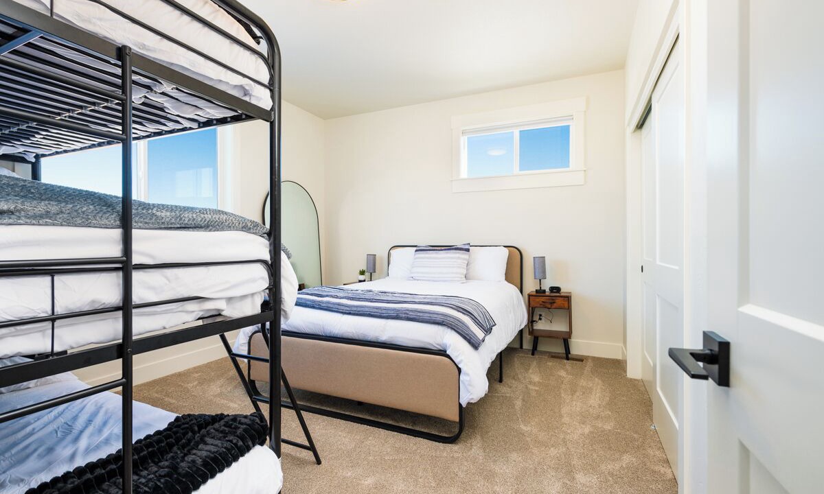Photo of Bedroom in Cascade