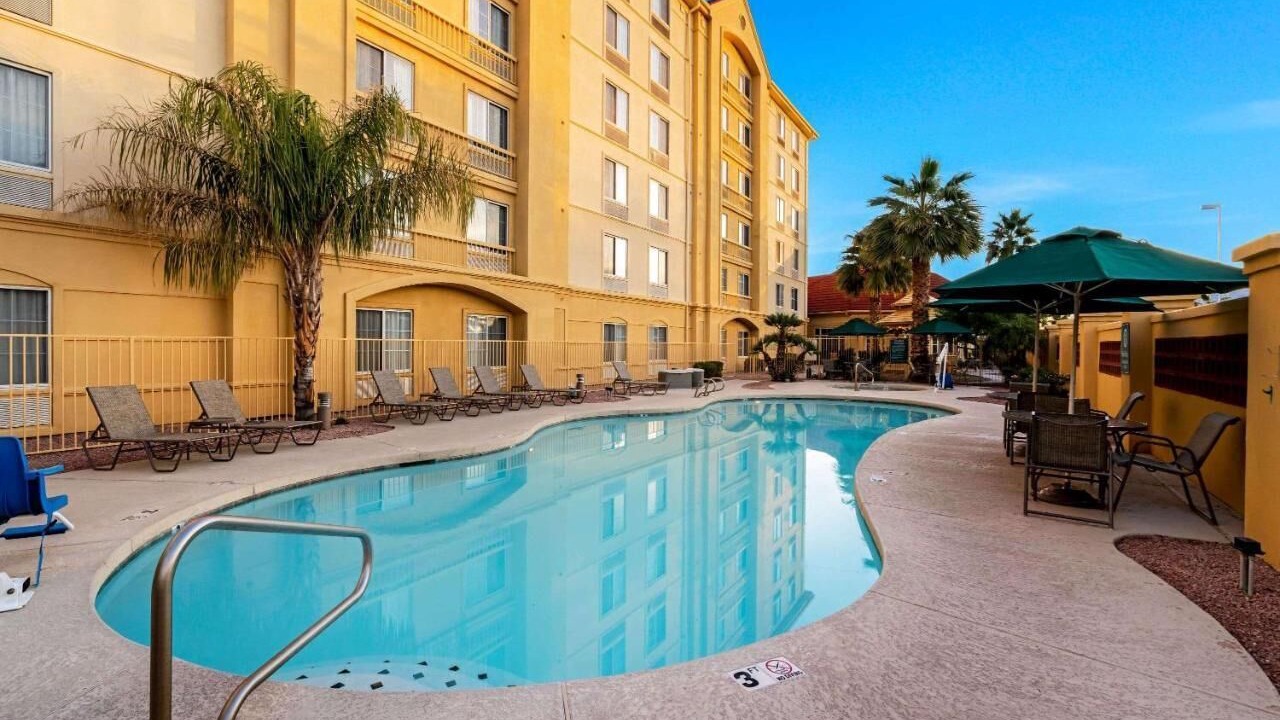 Photo of Outdoor in Superstition Springs