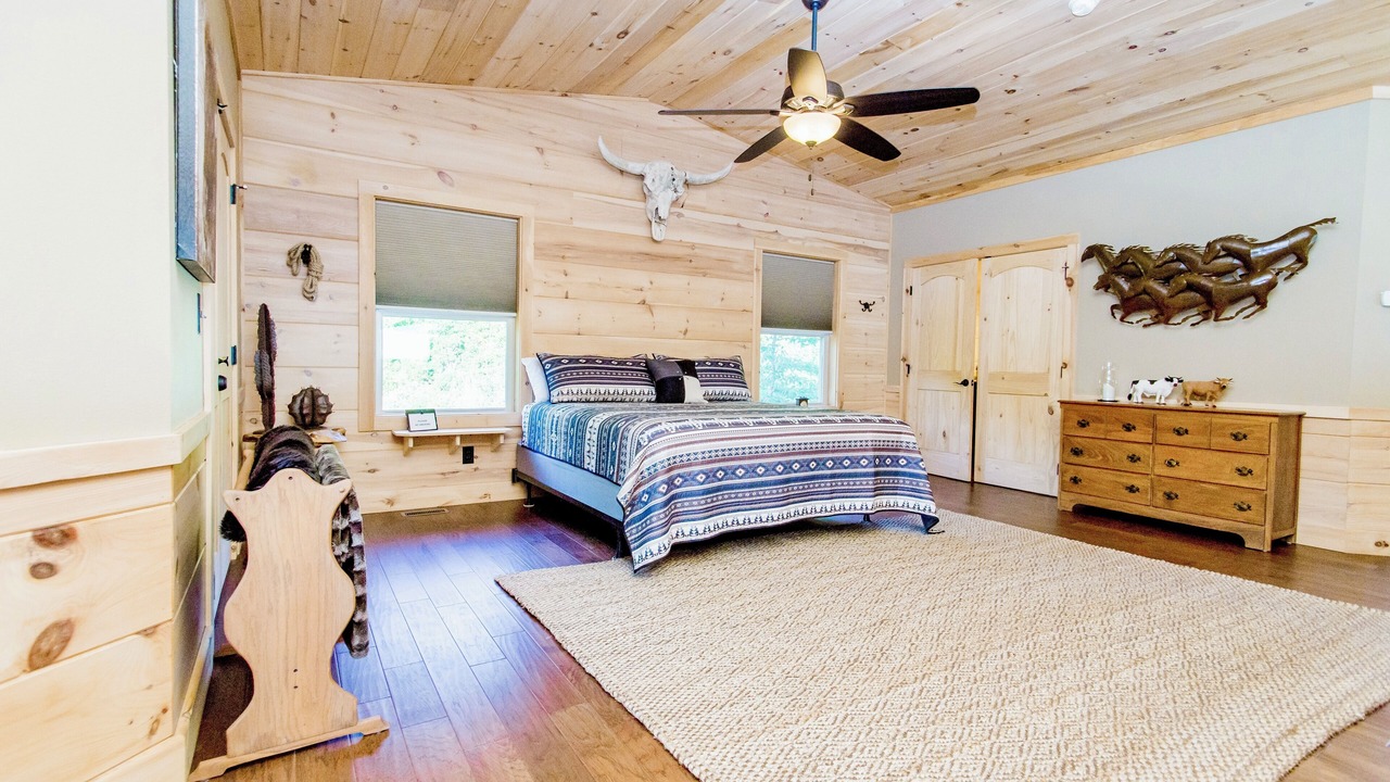 Photo of Bedroom in Frank