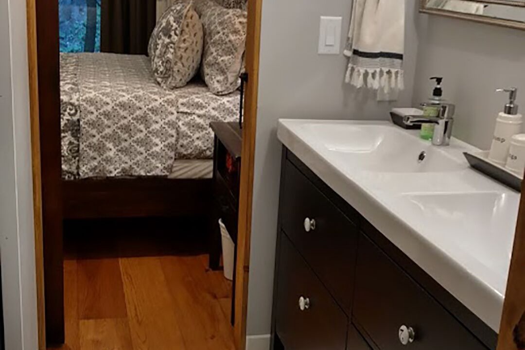 Photo of Bathroom in Laughlintown
