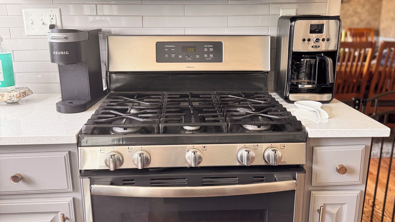 Photo of Kitchen in Fairwood