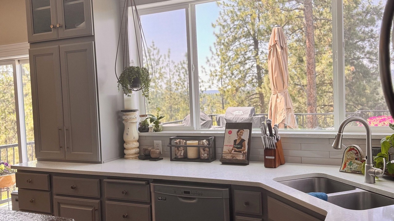 Photo of Kitchen in Fairwood