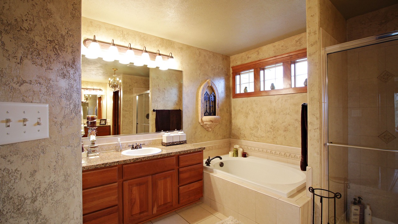 Photo of Bathroom in Fairwood