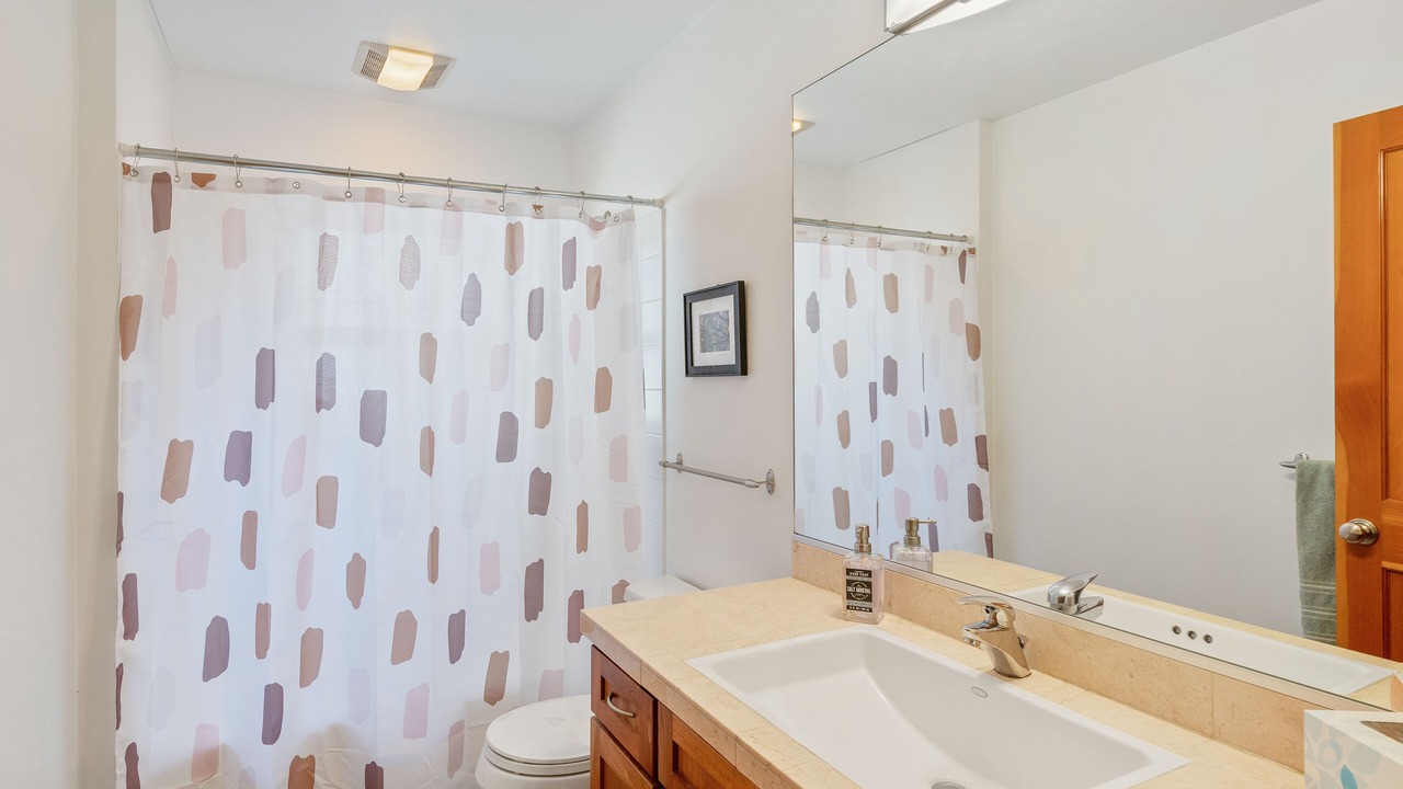 Photo of Bathroom in West Haven-Sylvan