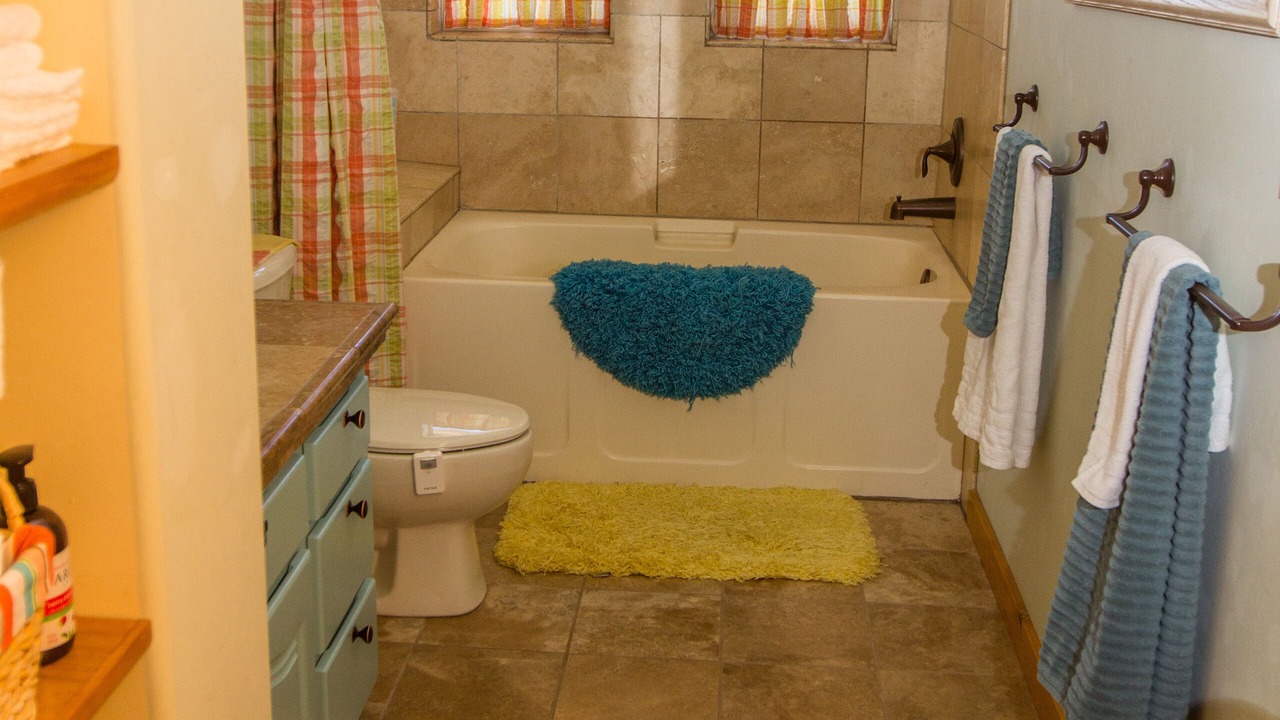 Photo of Bathroom in Garden Valley
