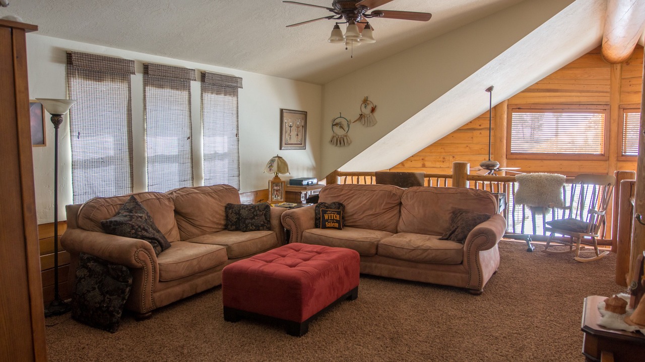 Photo of Livingroom in Garden Valley
