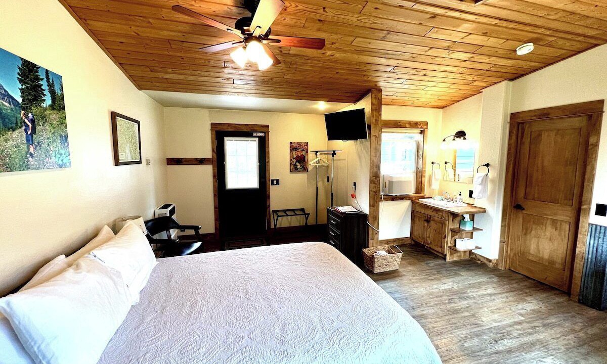 Photo of Bedroom in Columbia Falls