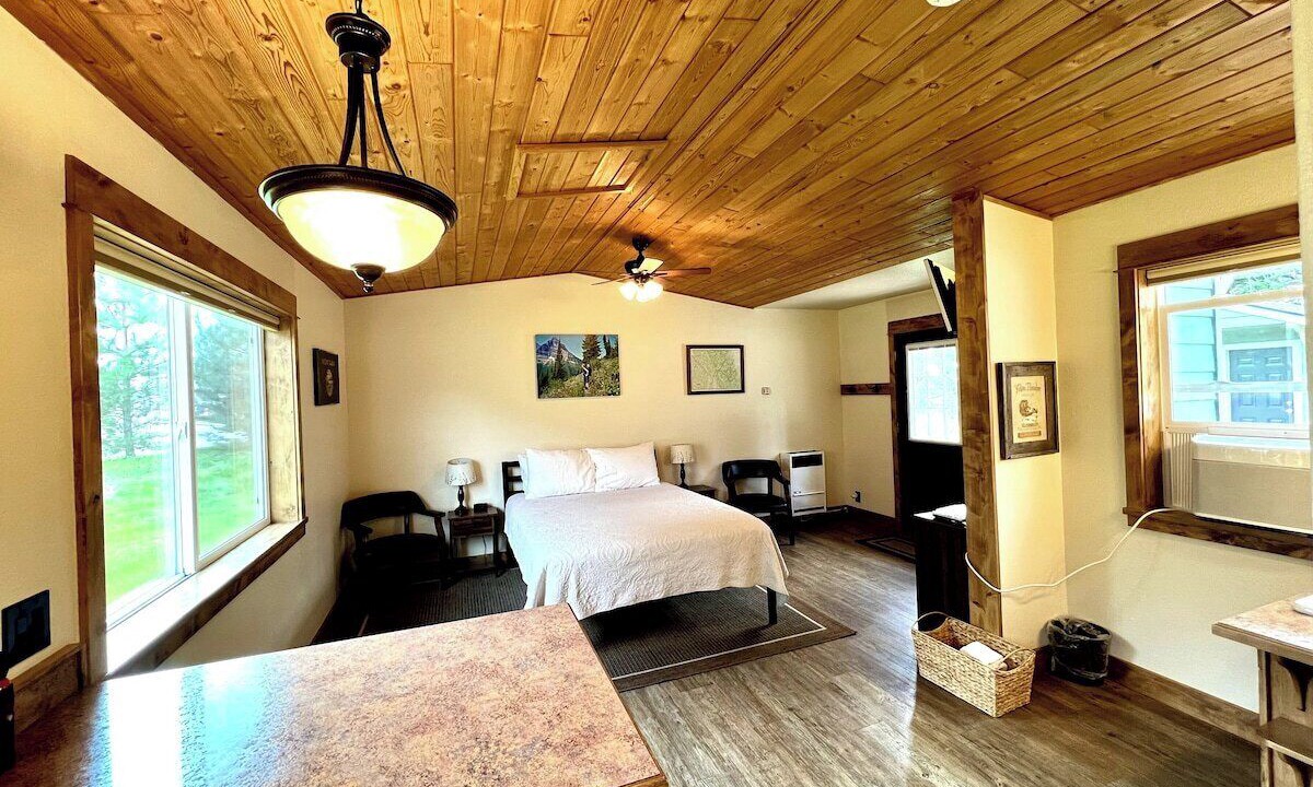 Photo of Bedroom in Columbia Falls