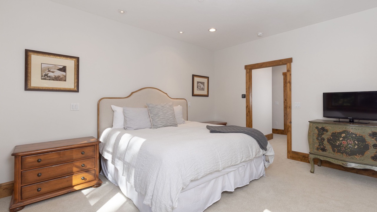 Photo of Bedroom in Spanish Peaks