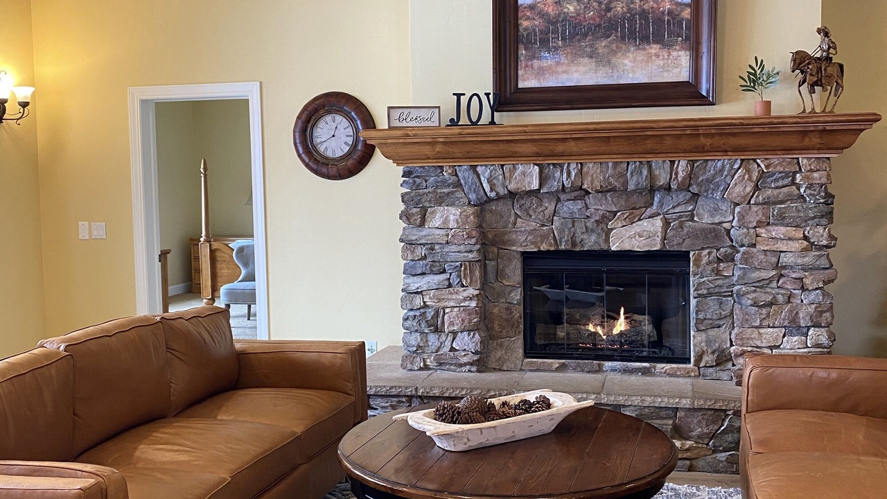 Photo of Livingroom in Eden