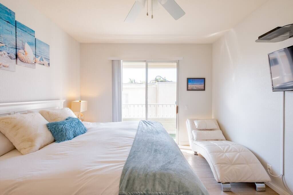 Photo of Bedroom in Crown Point