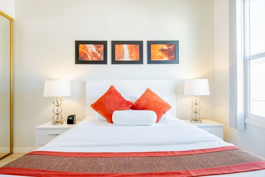 Photo of Bedroom in Crown Point