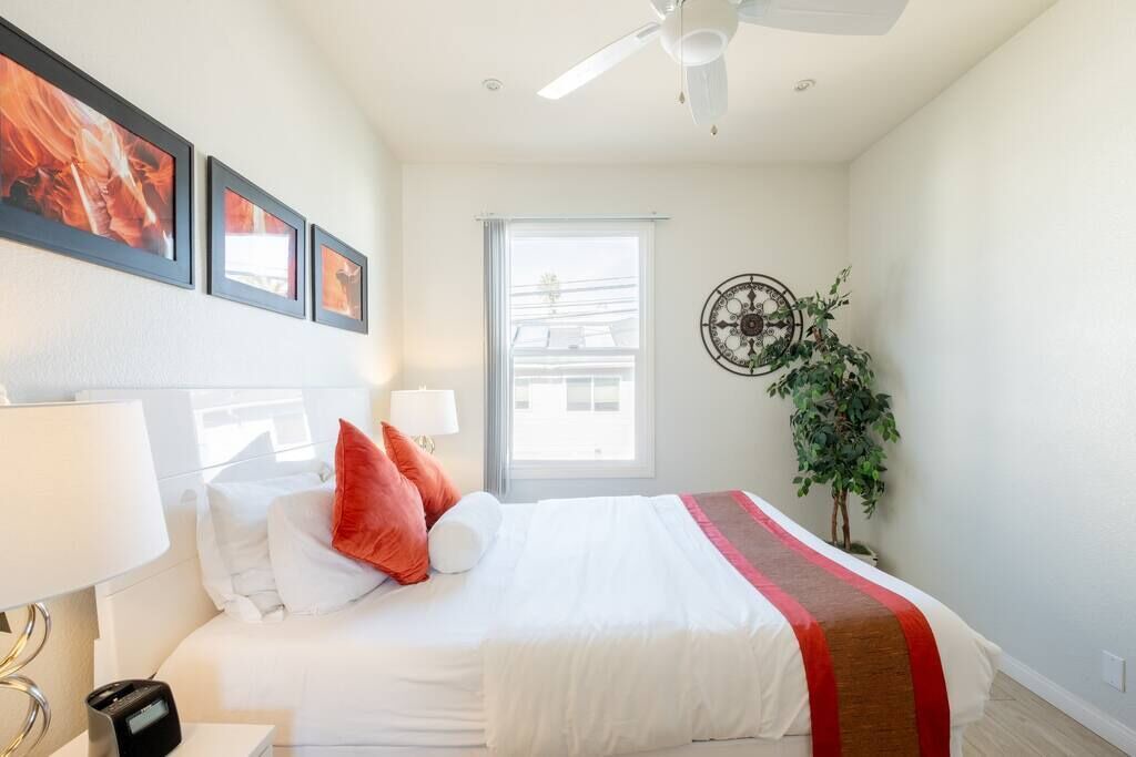 Photo of Bedroom in Crown Point