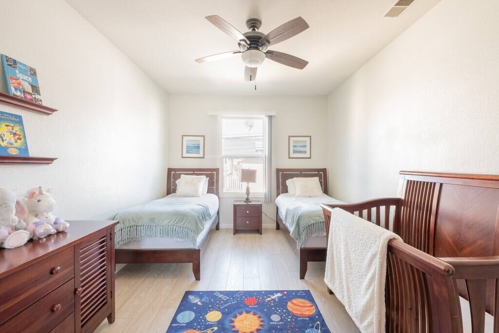 Photo of Bedroom in Crown Point