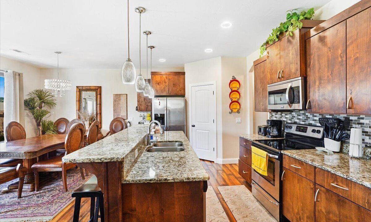 Photo of Kitchen in Hurricane