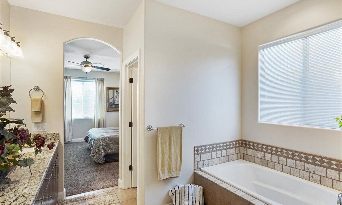 Photo of Bathroom in Hurricane