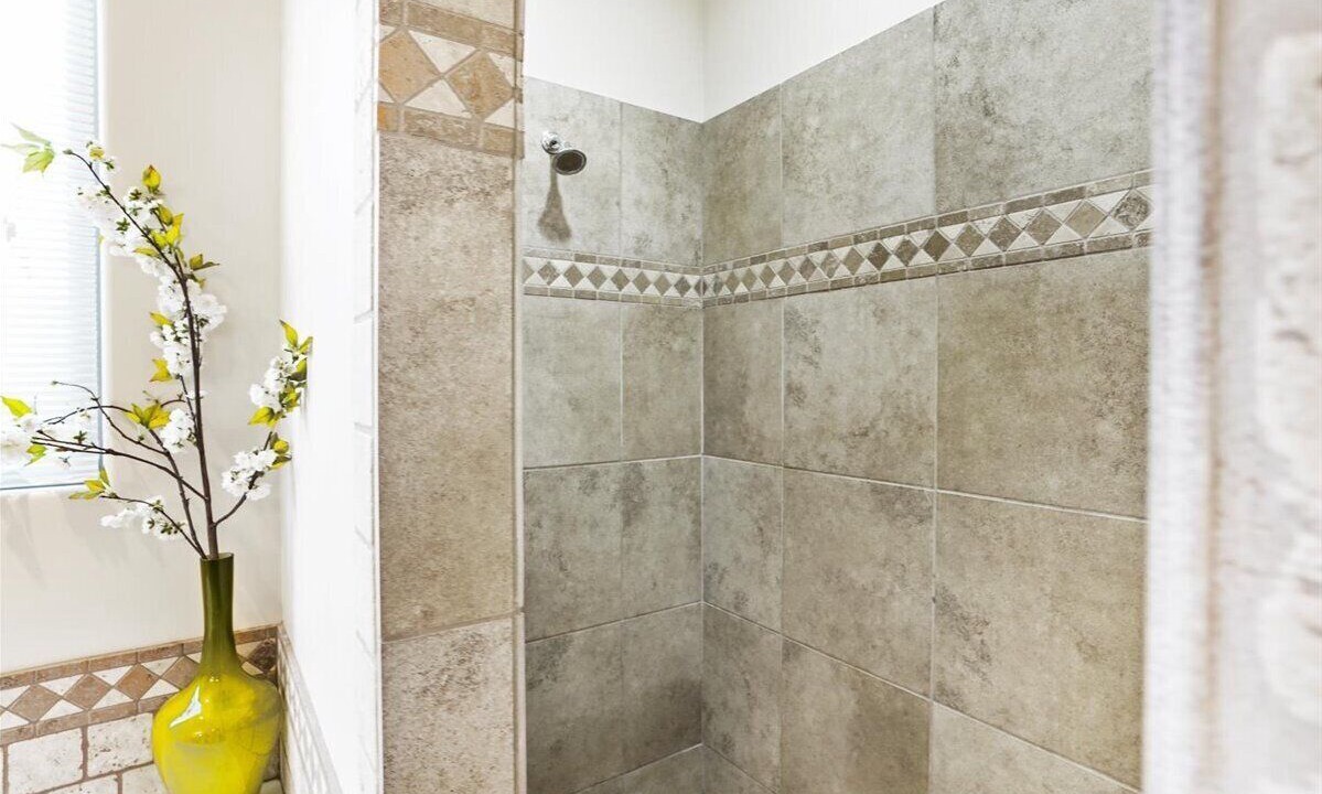 Photo of Bathroom in Hurricane