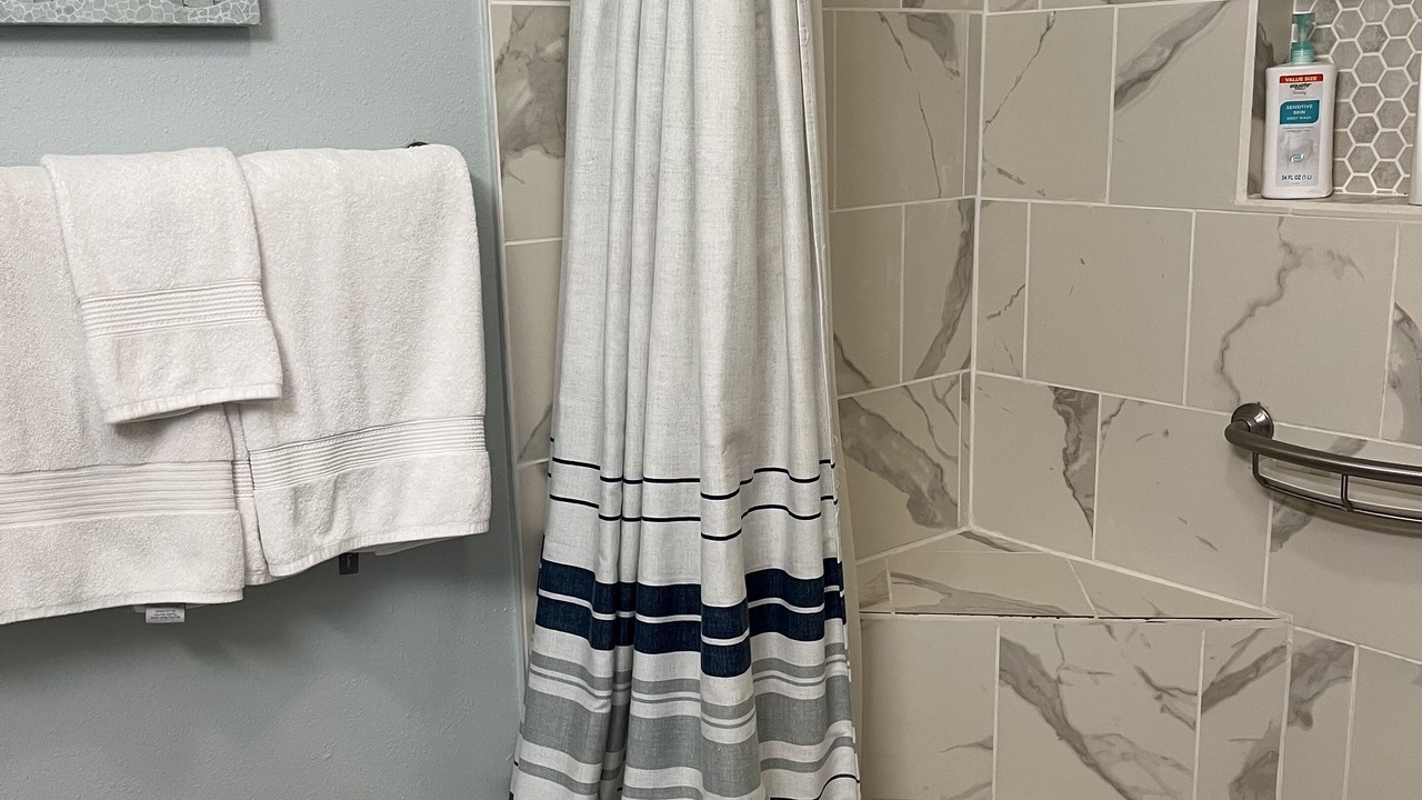 Photo of Bathroom in Pass Christian