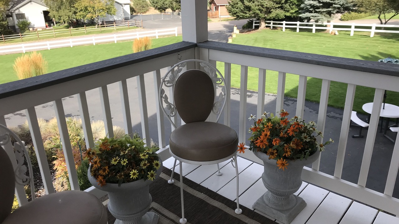 Photo of Patio Balcony in Miller Creek