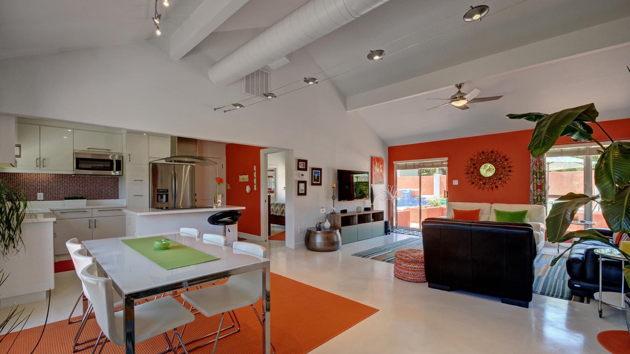 Photo of Livingroom in Kyle