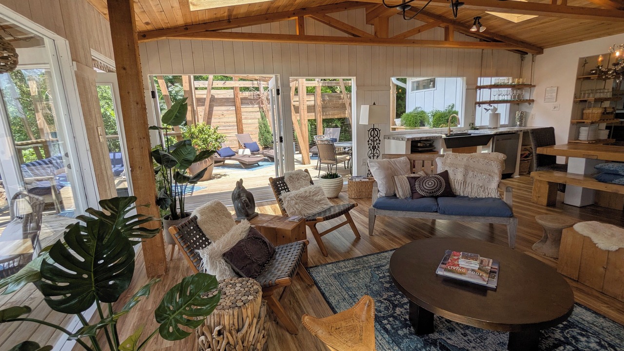 Photo of Livingroom in Barton Heights