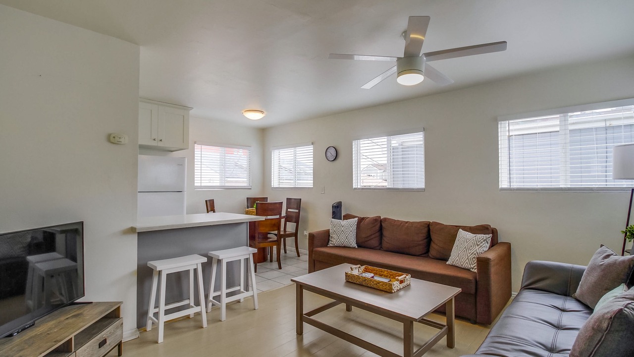 Photo of Livingroom in Mission Beach