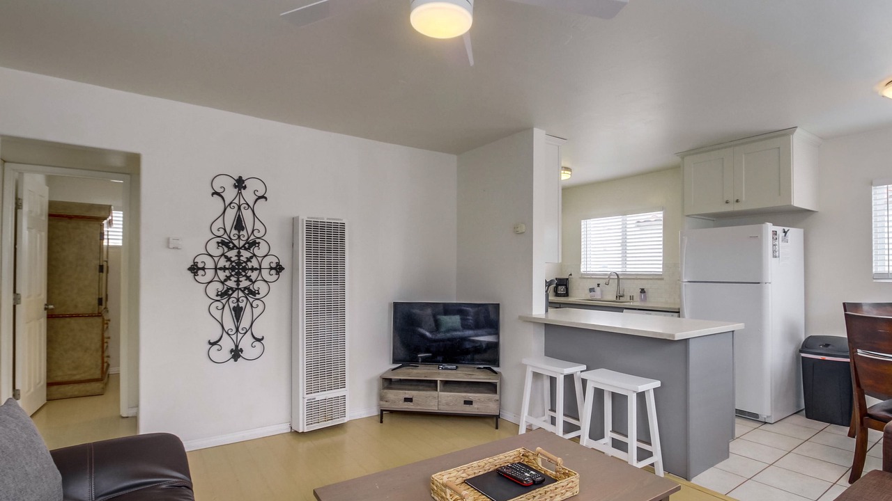 Photo of Livingroom in Mission Beach