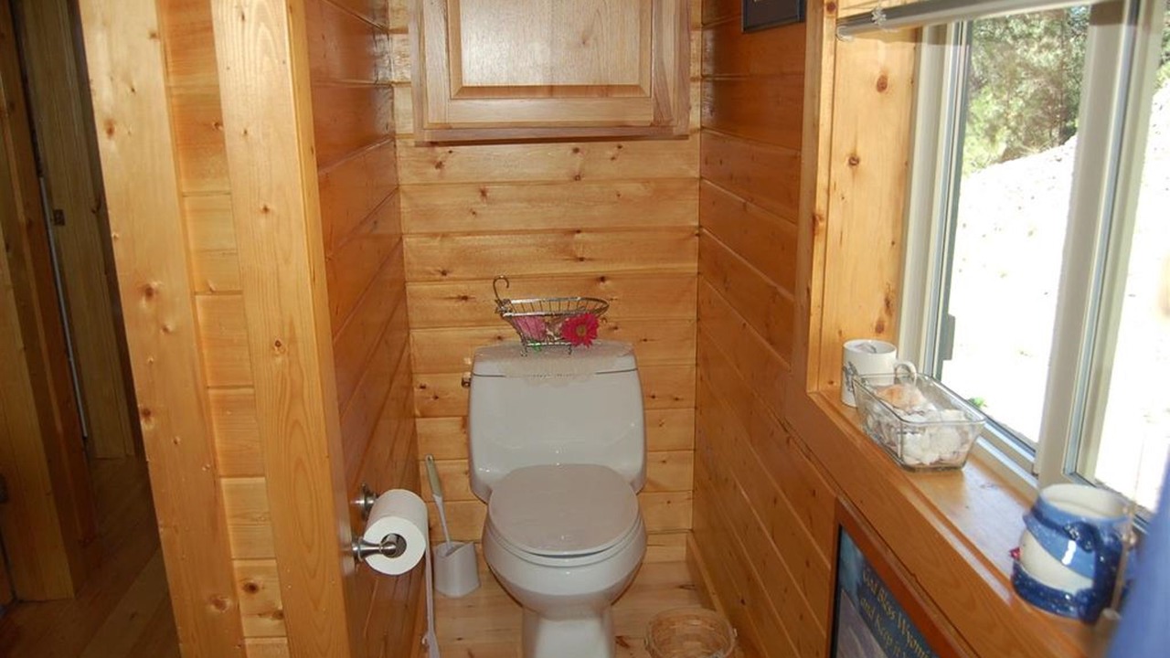 Photo of Bathroom in Cascade