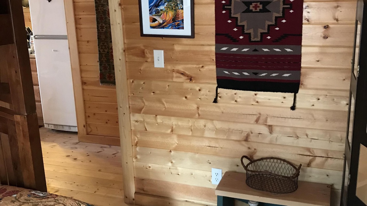 Photo of Bedroom in Cascade