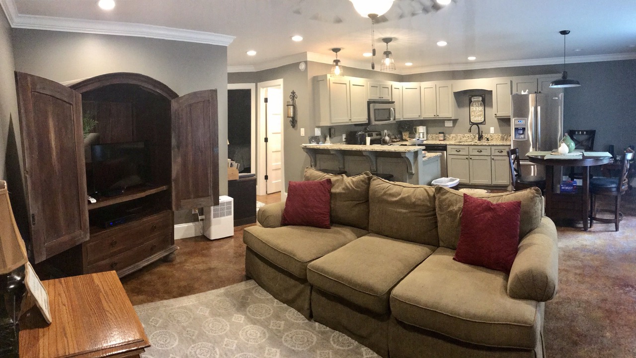 Photo of Livingroom in Corinth