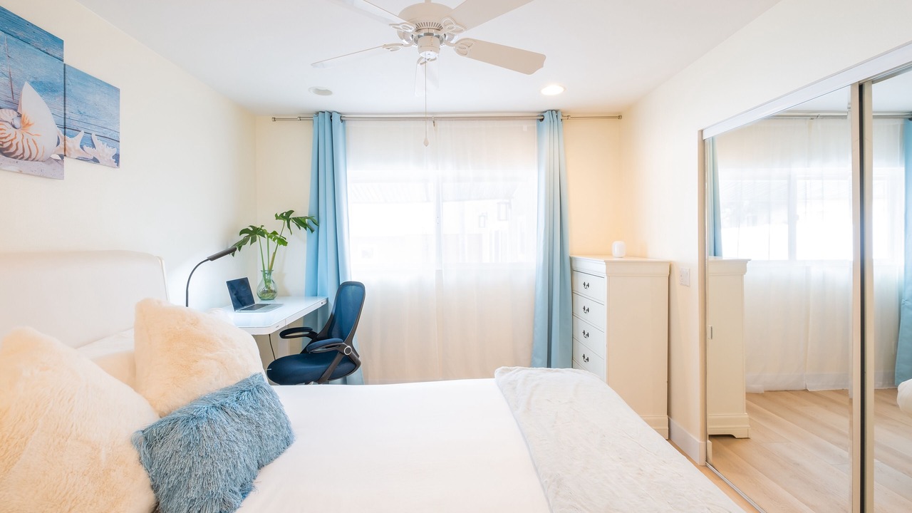Photo of Bedroom in North Pacific Beach