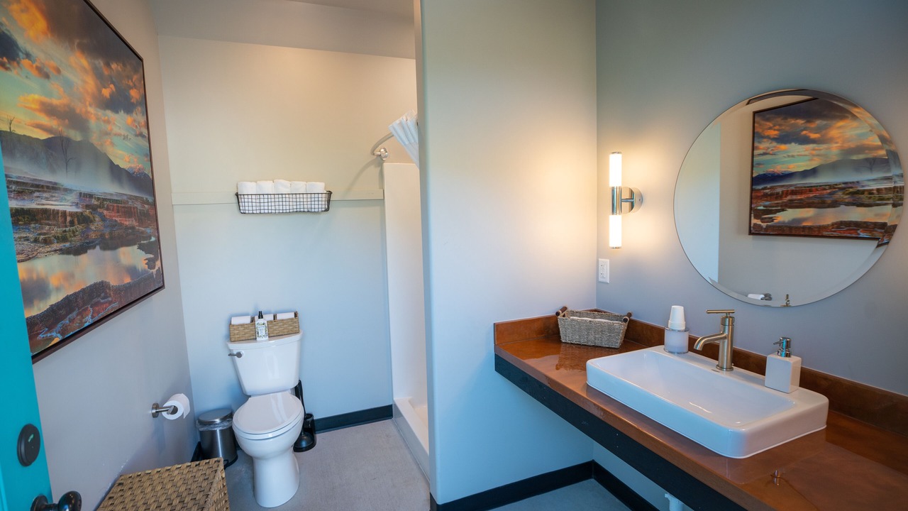 Photo of Bathroom in Gardiner